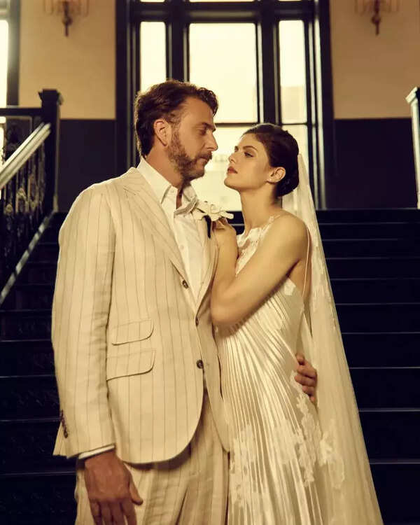 Andrew Form Stills