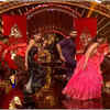 ​Performances by ex-contestants