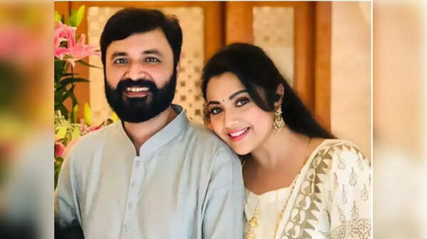 Meena's husband passes away