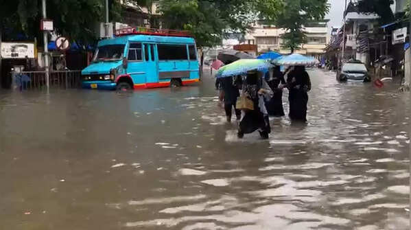 In pics: Heavy rain in Mumbai throws life out of gear