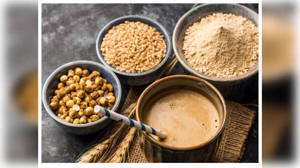 Why do experts recommend to include Sattu in the daily diet?