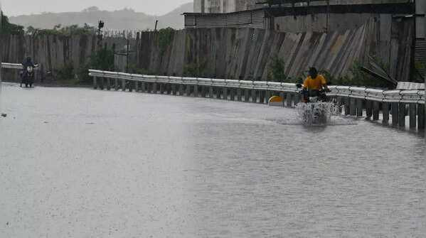 Flooded road in Navi Mumbai