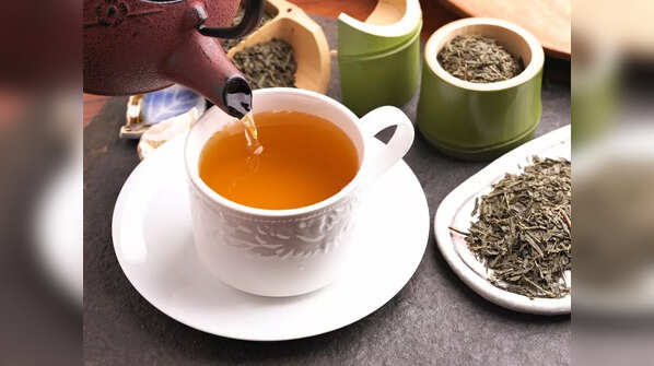 Other benefits of drinking green tea