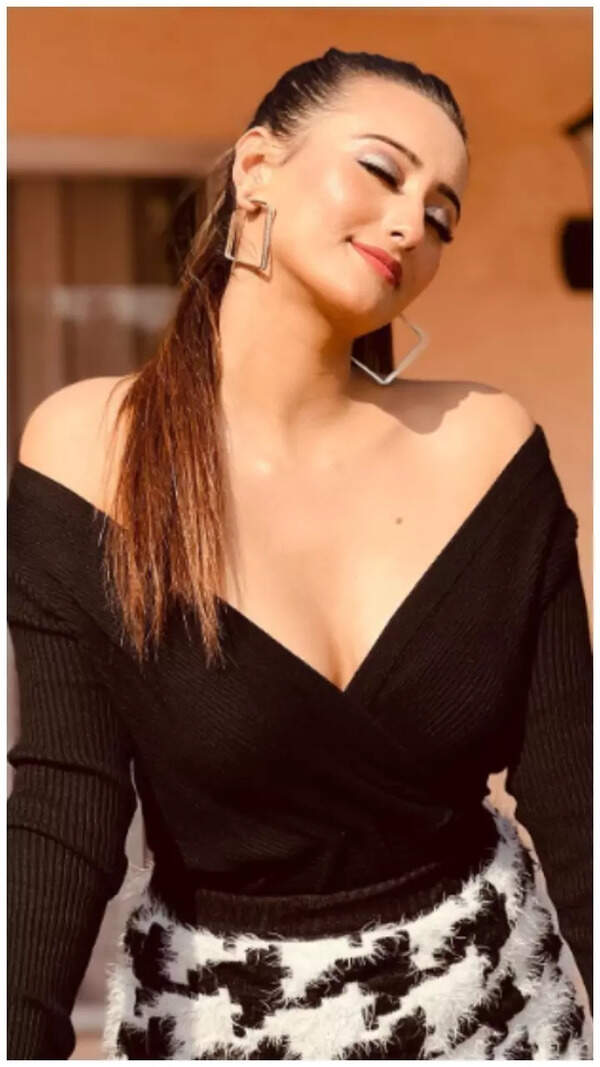 Shweta Mahara Pictures