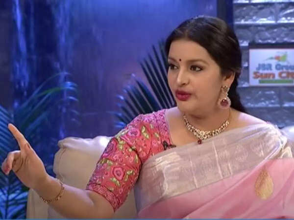 renu desai Stills