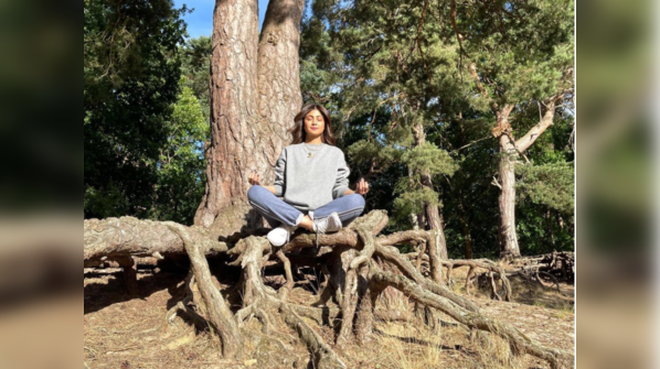 Practices yoga