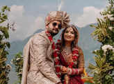 Vighnaharta Ganesh actress Anila Kharbanda ties the knot with boyfriend Pratik Garg in Kashmir
