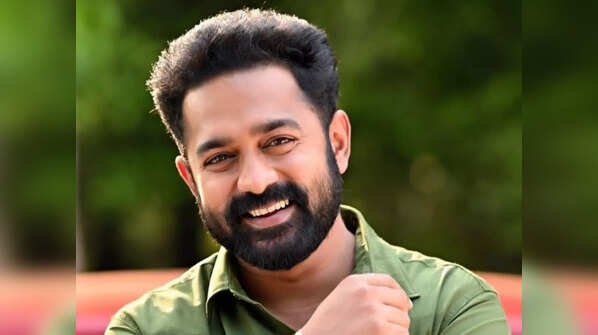 Asif Ali