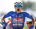 These images capture the best moments of Tour de France