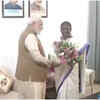 Prime Minister Narendra Modi greets and congratulates Droupadi Murmu