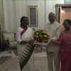 Murmu meets Kovind and Family ANI