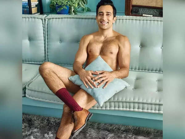 Rahul Khanna Photos
