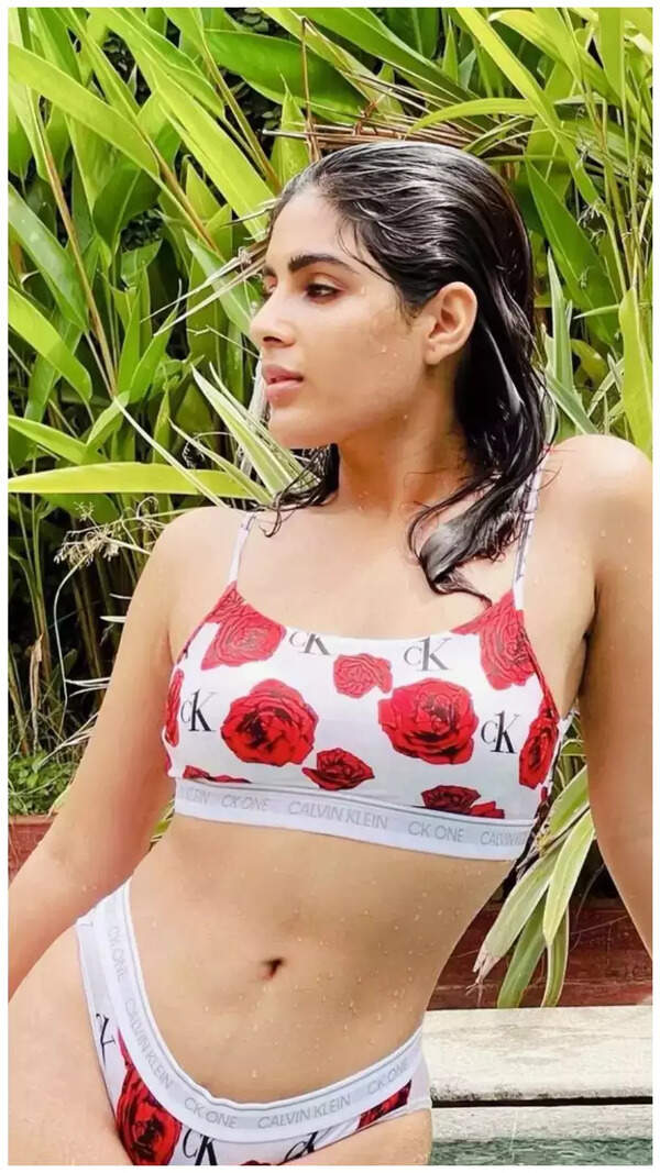 Samyuktha Menon Stills