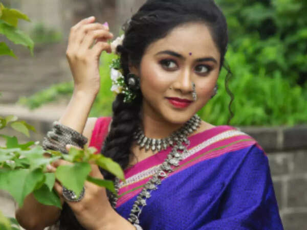 Varada Patil Photos