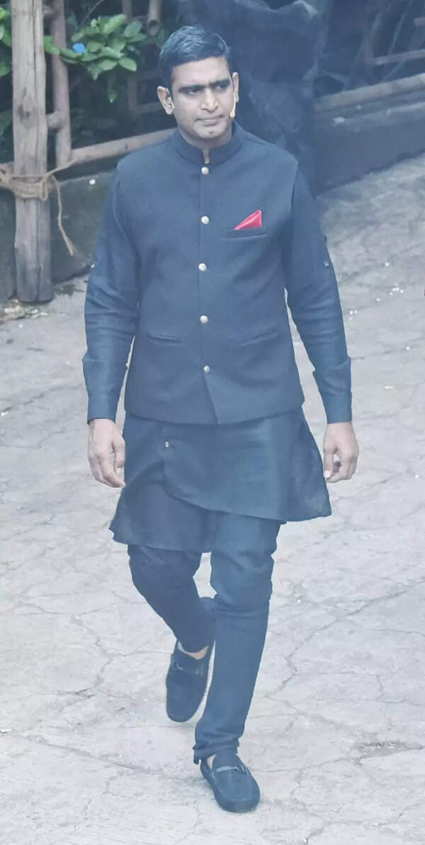 Sandeep Pathak Pictures