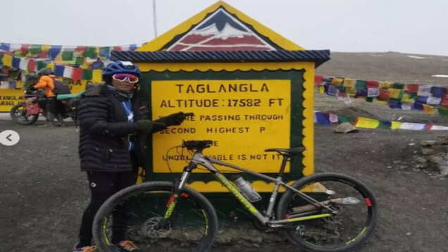 Pune cyclist becomes the first woman to cover Leh-Manali route in 55 hours!