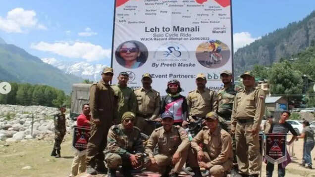 Pune cyclist becomes the first woman to cover Leh-Manali route in 55 hours!