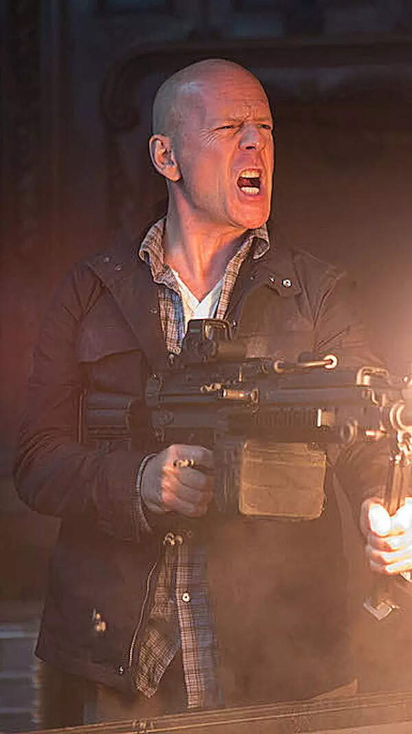Bruce Willis Stills