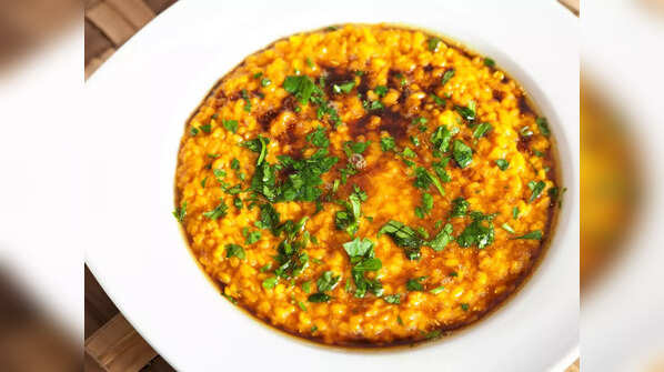 Moong dal idli