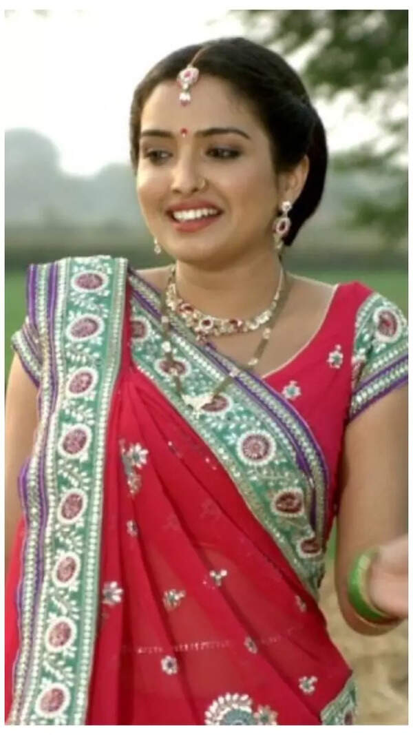 Aamrapali Dubey Wallpapers
