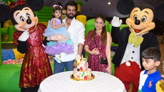 A fun-filled candy themed birthday bash for Mahhi Vij & Jay Bhanushali's daughter, Tara!