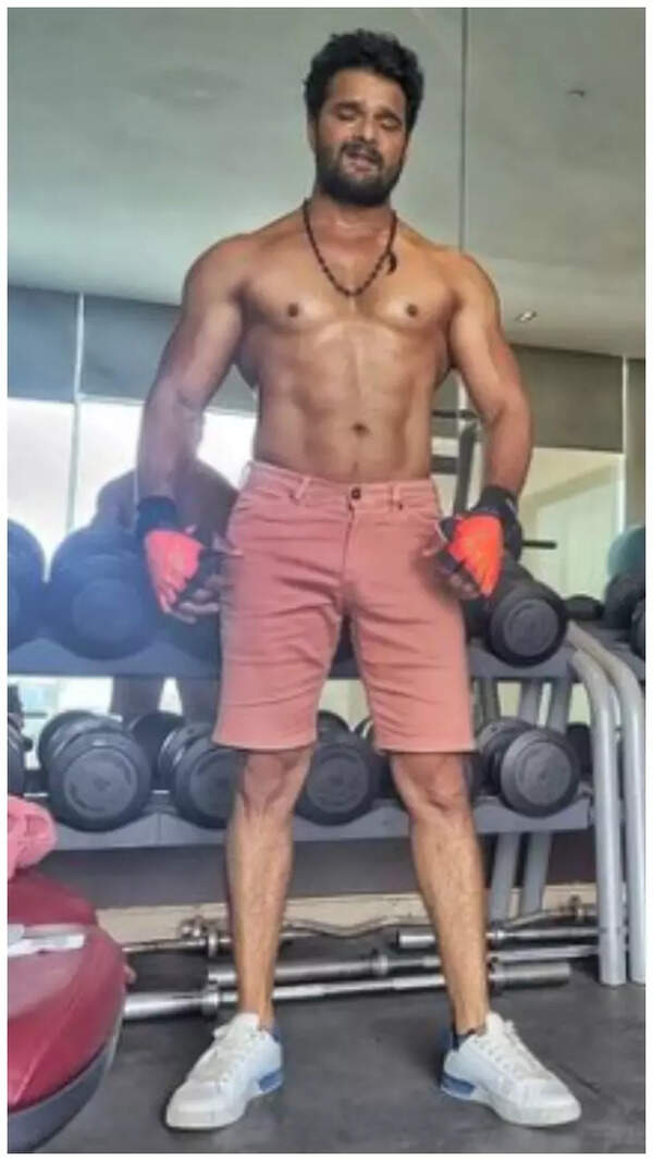 Khesari Lal Yadav Stills