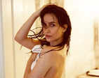 These pictures of Elli AvrRam in printed monokini will leave you stunned!