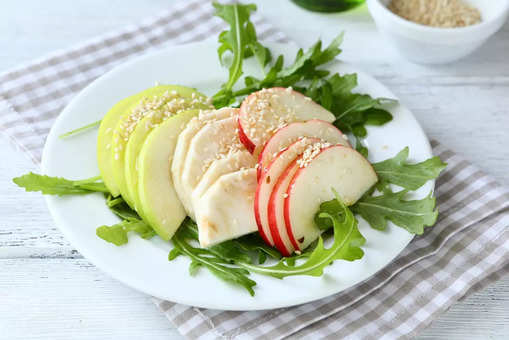 Apple Pear Arugula Salad