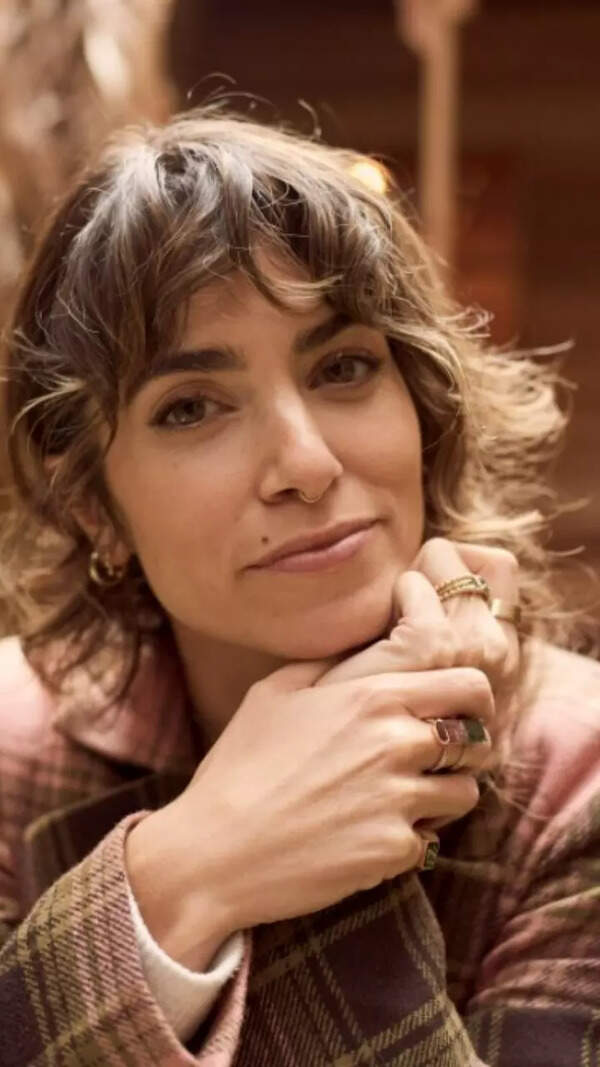 Nikki Reed Images