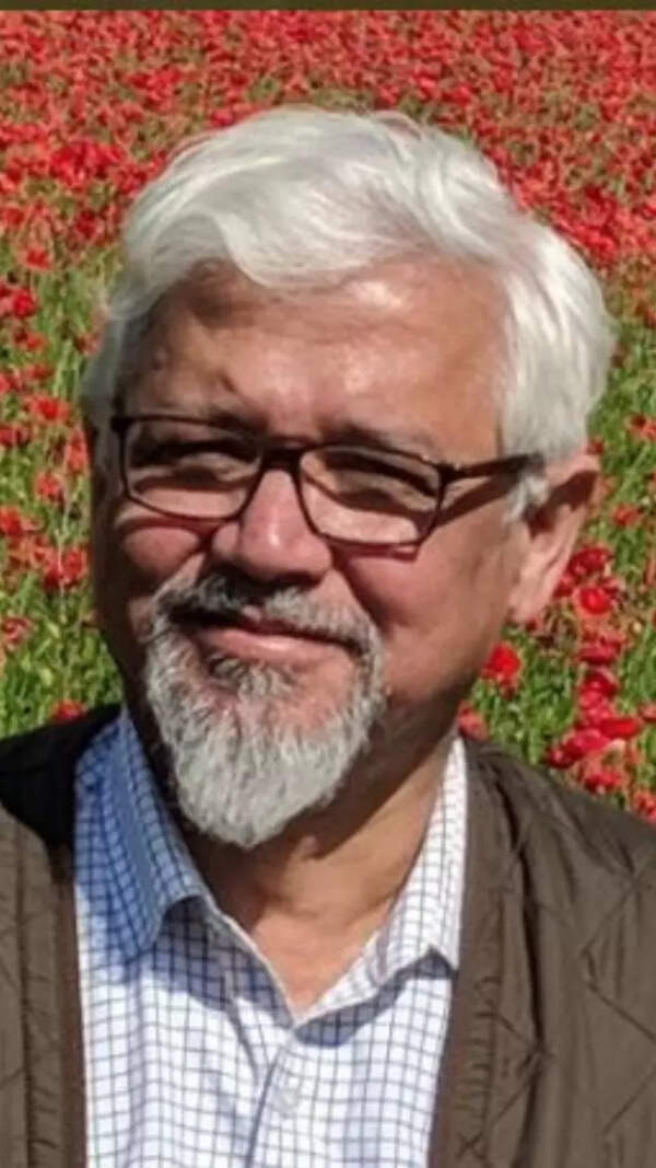 Amitav Ghosh Pictures