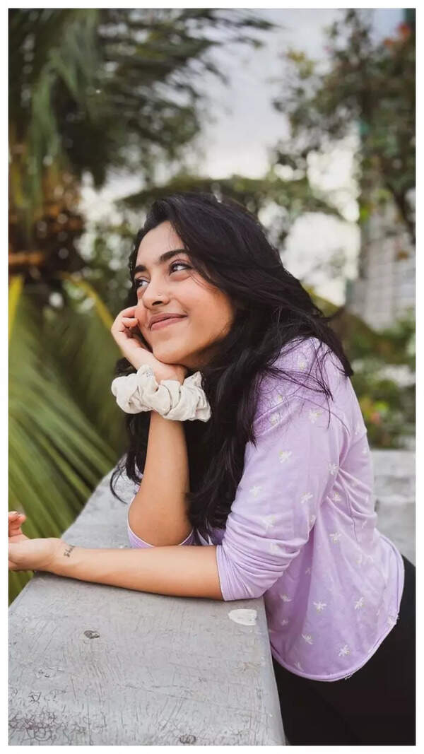 Sakhi Gokhale Photos