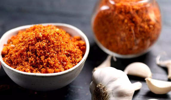 Chilli Garlic Chutney Recipe: How to Make Garlic Chutney Recipe at Home -  Times Food