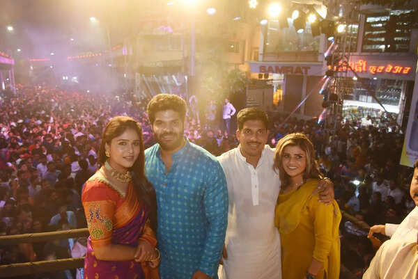 Hardik Joshi Pictures