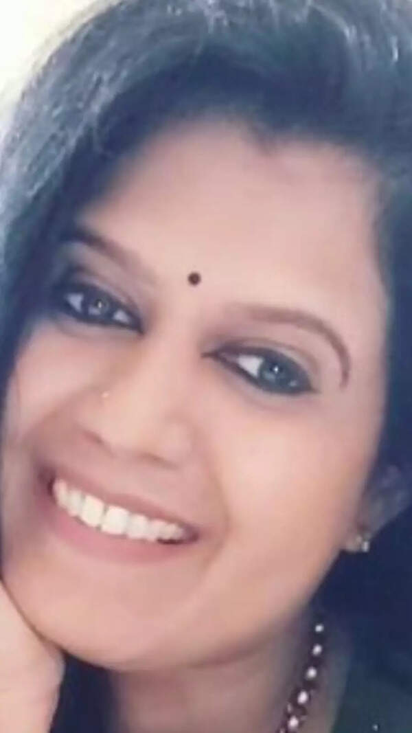 Happy Bhavsar Nayak Photos