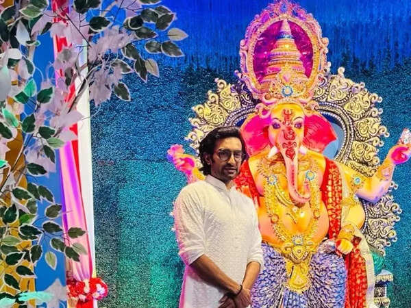 Jeetu Kamal Stills