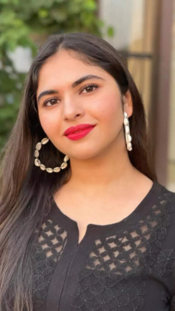 Simran Natekar Images