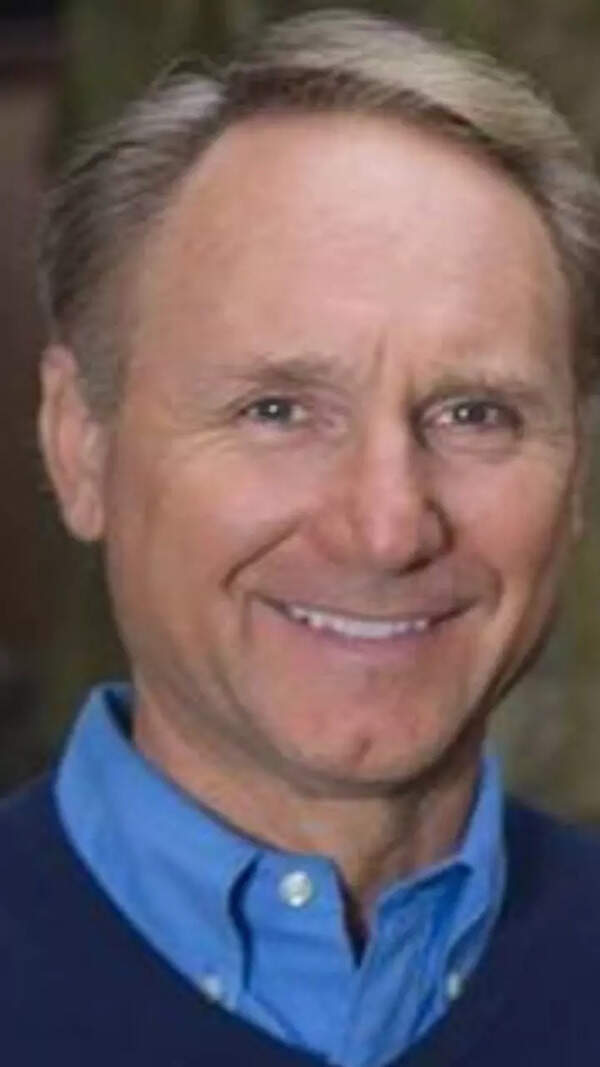Dan Brown Photos