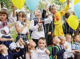 Amid war, children return to school in Ukraine