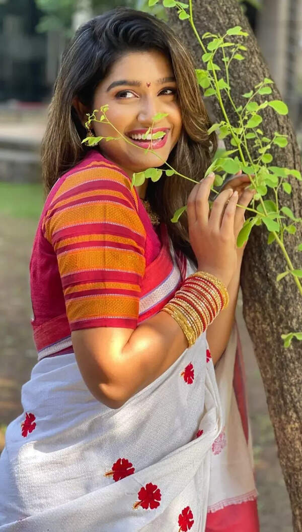 Rasika Sunil Photos