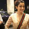 Article image for: <i class="tbold">Rashmika Mandanna</i> rushes to catch her flight, says ‘I’m gonna miss...’