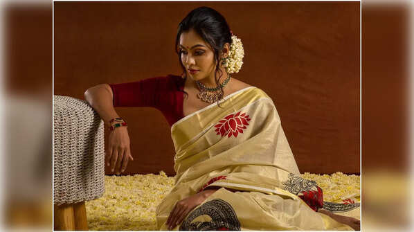 Jasmine gajra is Onam look 101