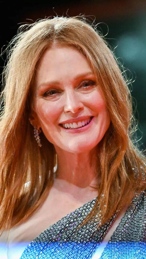 Julianne Moore Pictures