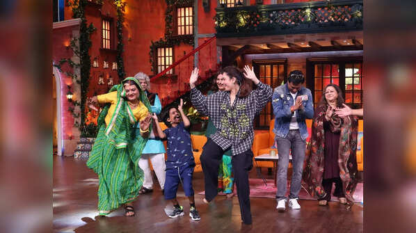 Tamannaah Bhatia and the cast of The Kapil Sharma Show shake a leg