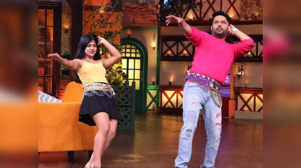 Kapil Sharma startles everybody with his belly dance