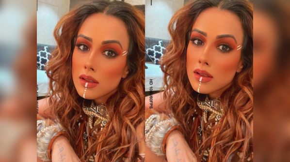 Nia Sharma breaks down while narrating her mother‘s struggles
