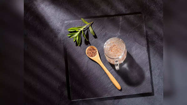 Flaxseeds tea