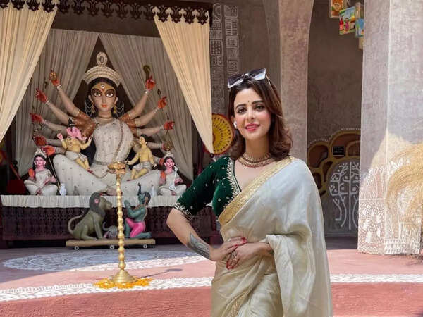 Rupsha Mukhopadhyay Images