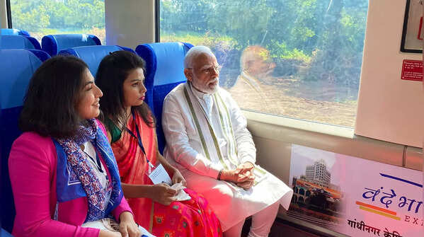 PM Modi onboard Vande Bharat Express