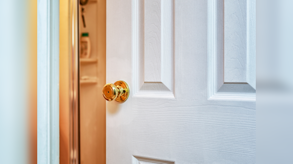 Keeping the bathroom door open