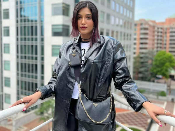 Nimrit Kaur Ahluwalia Pictures